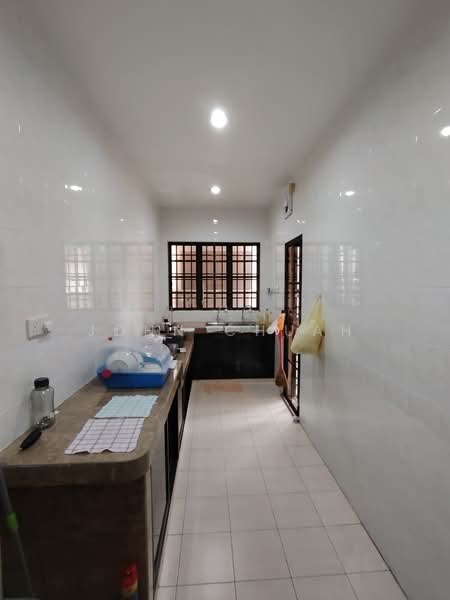 Rumah Berkembar untuk Dijual di Ipoh (Perak) - John Chuah - Kitchen - PropertyGuru.com.my