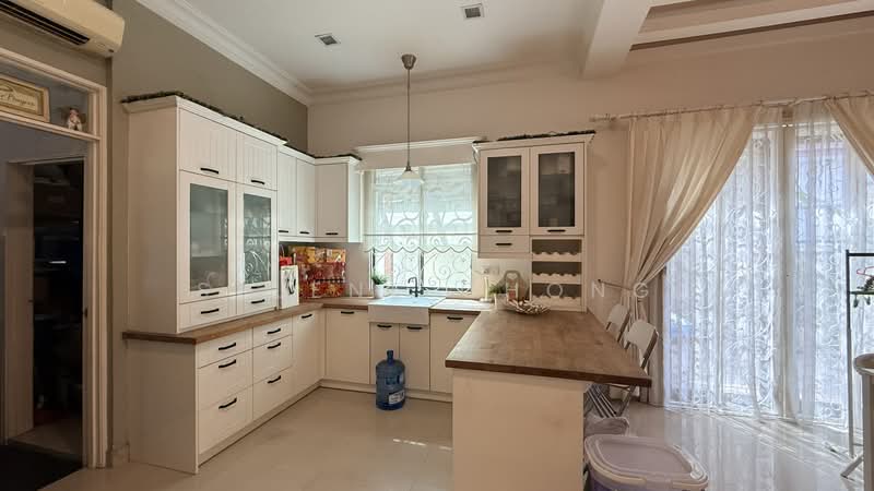 Rumah Berkembar untuk Dijual di Bandar Baru Sungai Long (Kajang) - Selene Chong - Kitchen - PropertyGuru.com.my