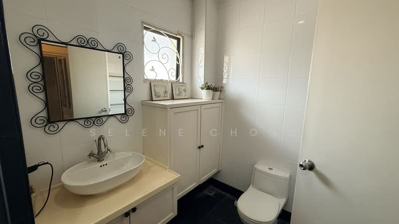 Rumah Berkembar untuk Dijual di Bandar Baru Sungai Long (Kajang) - Selene Chong - Bathroom - PropertyGuru.com.my