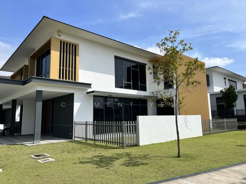 Rumah Berkembar untuk Dijual di Setia Alam (Selangor) - Clement Yew - Exterior - PropertyGuru.com.my