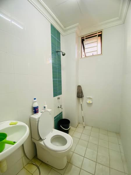 Kondominium untuk Disewa di Kristal View - Abby Woo - Bathroom - PropertyGuru.com.my