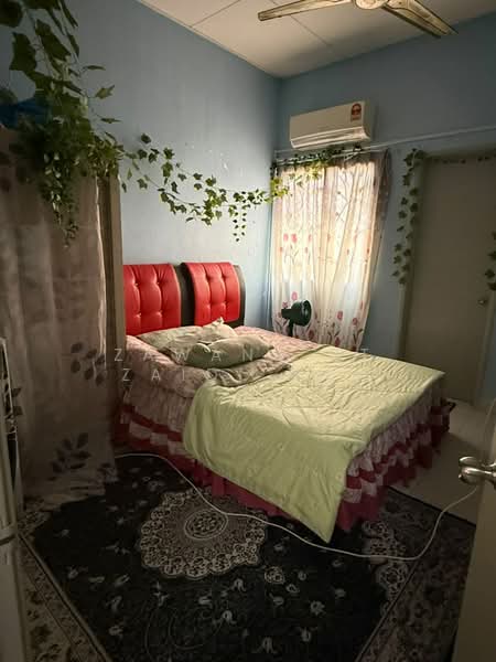2-storey Terraced House for Sale in Desa Coalfields (Ijok) - Zawana BT Zaidi Ana - Bedroom - PropertyGuru.com.my