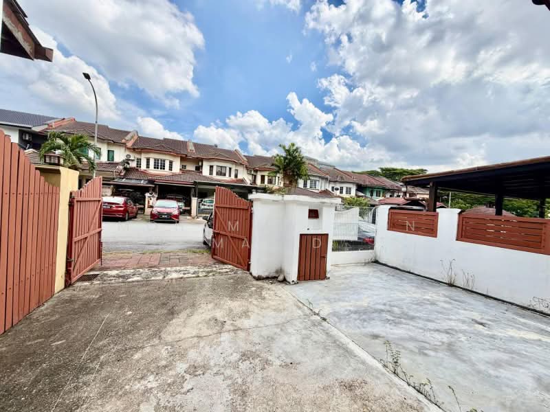 2-storey Terraced House for Sale in Seksyen 7 (Shah Alam) - Mohammad Din Majid - PropertyGuru.com.my