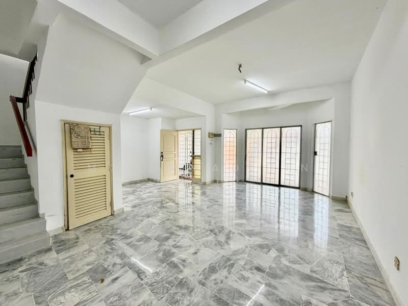 2-storey Terraced House for Sale in Seksyen 7 (Shah Alam) - Mohammad Din Majid - PropertyGuru.com.my