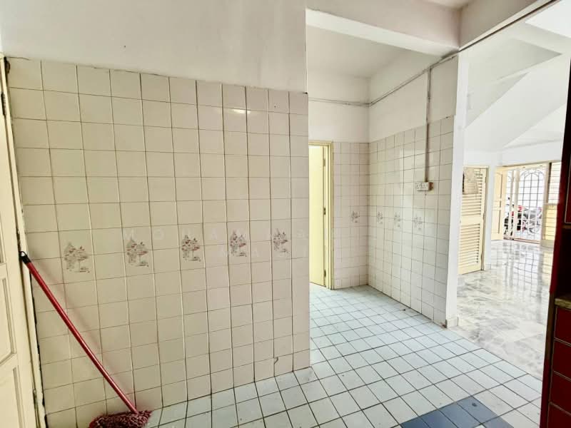 2-storey Terraced House for Sale in Seksyen 7 (Shah Alam) - Mohammad Din Majid - PropertyGuru.com.my