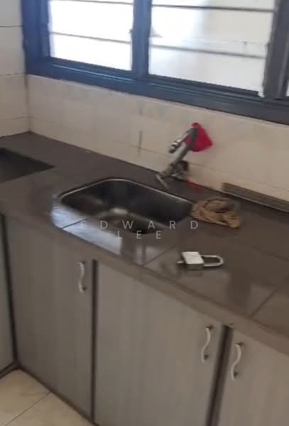 Pangsapuri untuk Disewa di Desa Bistari - Edward Lee - Kitchen - PropertyGuru.com.my