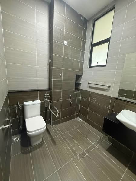 Semi-Detached House for Sale in Kota Tinggi (Johor) - Erica Ho - Bathroom - PropertyGuru.com.my
