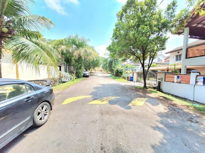 Rumah Berkembar untuk Dijual di Seksyen 9 (Shah Alam) - Mohammad Din Majid - Exterior - PropertyGuru.com.my