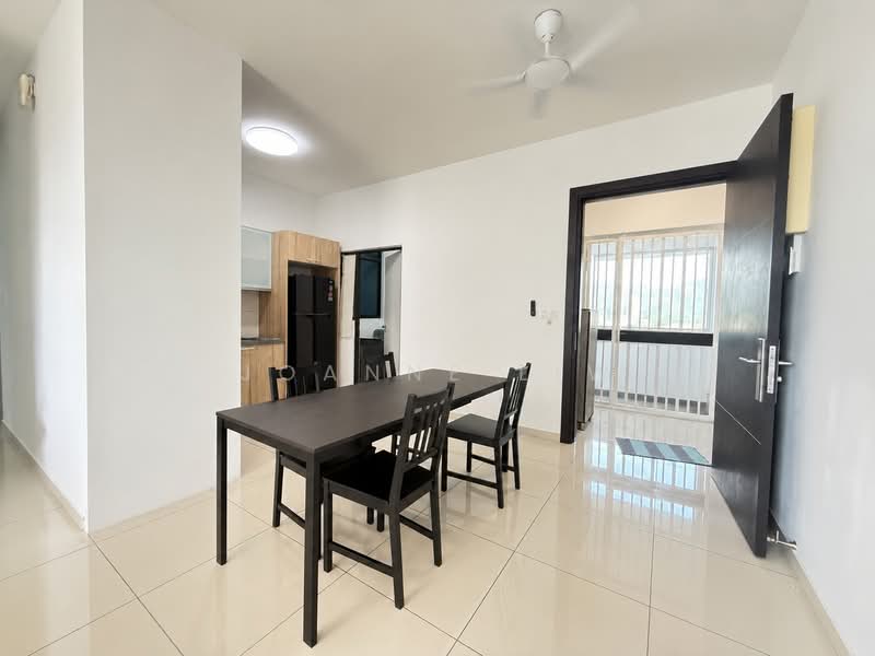 Kondominium untuk Disewa di Waterside Residence - Joanne Liw - Dining Room - PropertyGuru.com.my