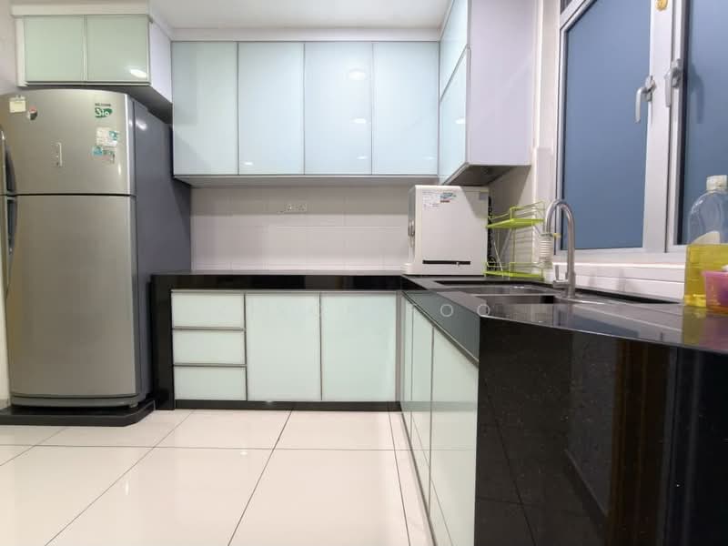 Servis Apartment untuk Disewa di D'Ambience Residences (Pangsapuri Ikatan Flora) - Vison Foo - Kitchen - PropertyGuru.com.my