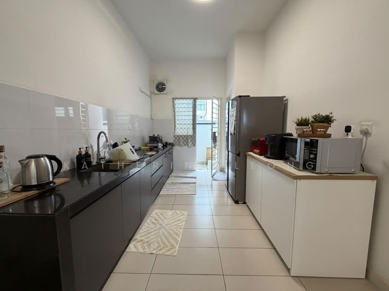 2-storey Terraced House for Rent in Rawang (Selangor) - Katherine Leong - Kitchen - PropertyGuru.com.my