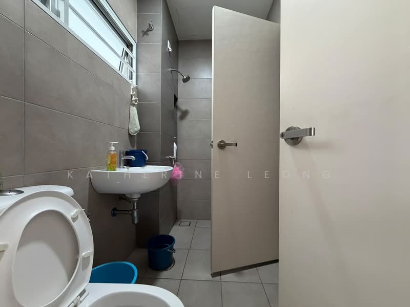2-storey Terraced House for Rent in Rawang (Selangor) - Katherine Leong - Bathroom - PropertyGuru.com.my