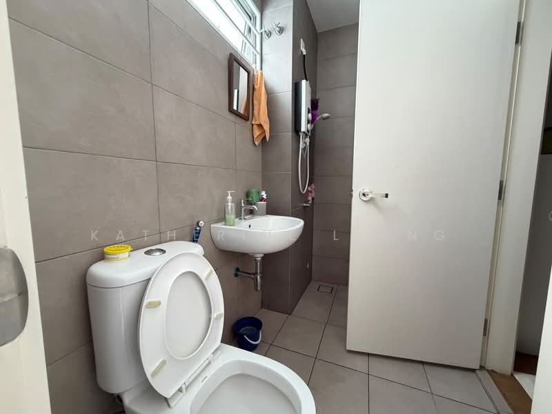 2-storey Terraced House for Rent in Rawang (Selangor) - Katherine Leong - Bathroom - PropertyGuru.com.my