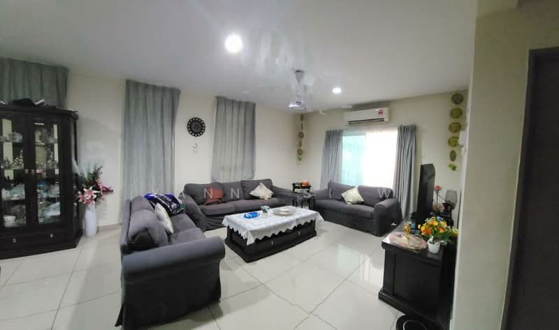 Service Residence for Rent at The Loft @ ZetaPark - Yanny Siow - Living Room - PropertyGuru.com.my