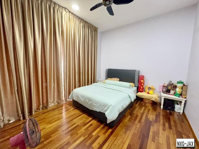 Rumah Teres 3 Tingkat untuk Dijual di Setia Utama (Setia Alam) - Hui Juin Xian - Bedroom - PropertyGuru.com.my