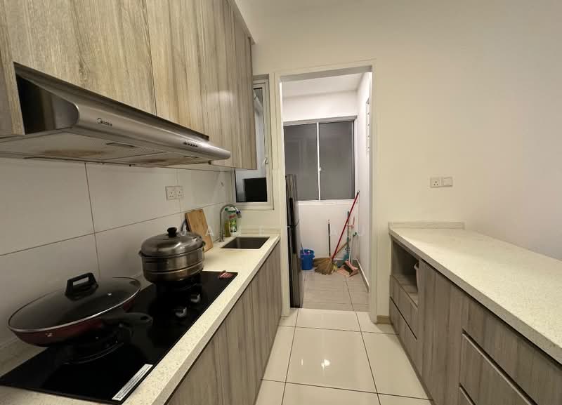 Service Residence for Sale at RYAN & MIHO - Janet Au - Kitchen - PropertyGuru.com.my
