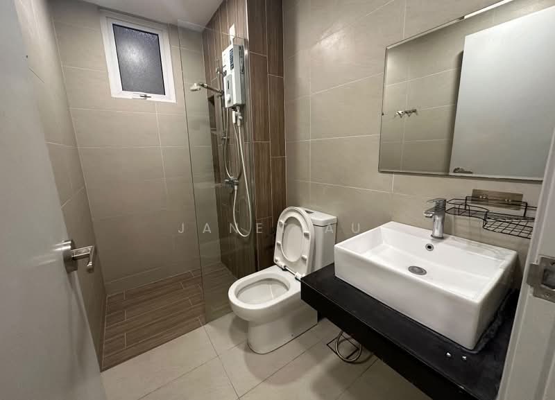 Service Residence for Sale at RYAN & MIHO - Janet Au - Bathroom - PropertyGuru.com.my