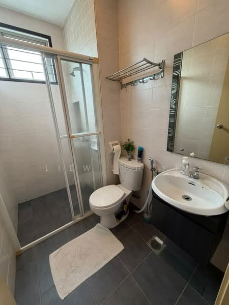 Semi-Detached House for Rent in Iskandar Puteri (Nusajaya) (Johor) - Liew Lih Yi - Bathroom - PropertyGuru.com.my