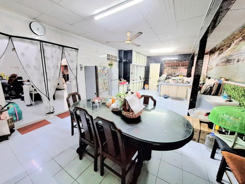 Bungalow for Sale in Seksyen 6 (Shah Alam) - Mohammad Din Majid - PropertyGuru.com.my