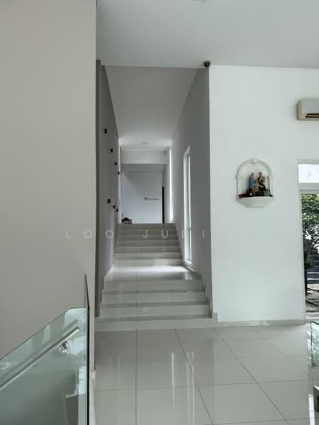 Bungalow for Sale in Country Heights Damansara (Kuala Lumpur) - Loo Judith - Corridor - PropertyGuru.com.my