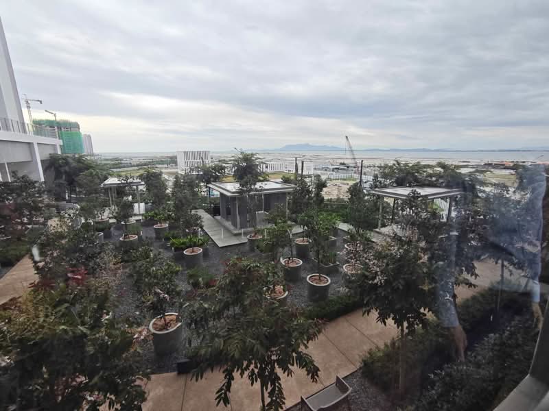 Kediaman Servis untuk Disewa di The Meg Serviced Residence - Lilly . - Garden - PropertyGuru.com.my