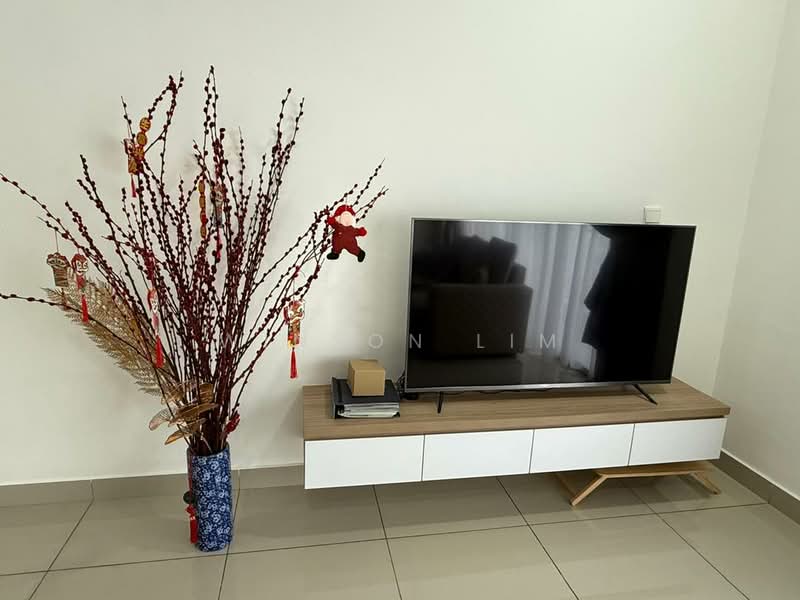 Pangsapuri untuk Dijual di Austin Regency (Pangsapuri Austin Perdana) - Winson Lim - Living Room - PropertyGuru.com.my