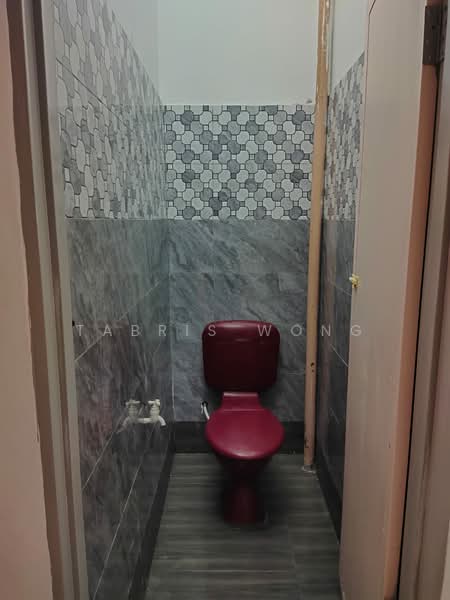 1-storey Terraced House for Sale in Taman Klang Jaya (Klang) - Tabris Wong - Bathroom - PropertyGuru.com.my