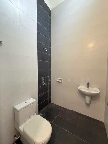 Rumah Kluster untuk Dijual di Eco Botanic (Iskandar Puteri (Nusajaya)) - Andrew Teo - Bathroom - PropertyGuru.com.my
