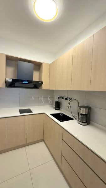 Service Residence for Sale at Vivo Executive Apartment - Amelie Soh - Kitchen - PropertyGuru.com.my