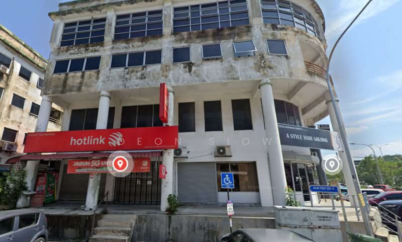 Shop for Rent in Bandar Country Homes (Rawang) - Deon Siow - Exterior - PropertyGuru.com.my