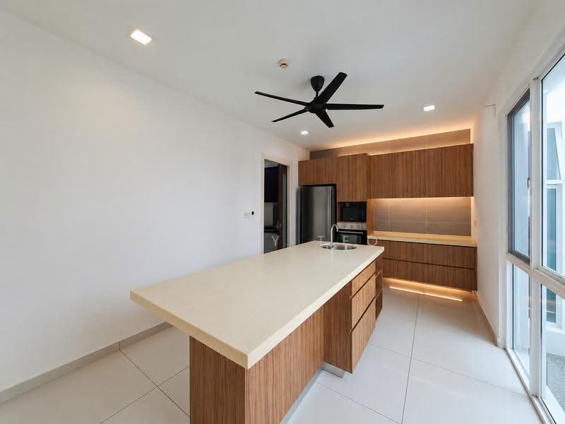 Semi-Detached House for Rent in Iskandar Puteri (Nusajaya) (Johor) - Pansy Teo - Kitchen - PropertyGuru.com.my