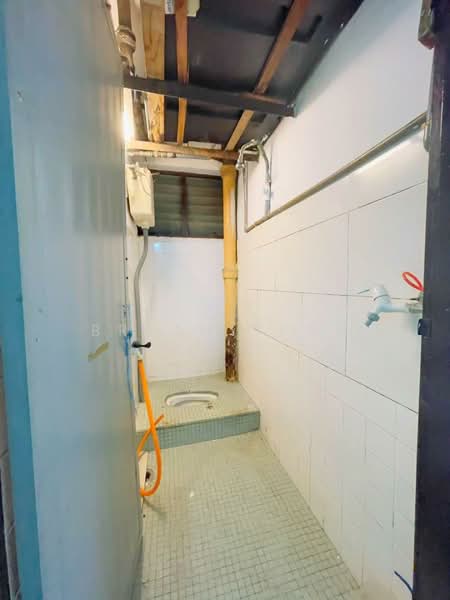 Rumah Flat untuk Disewa di Taman Bakti - Bryan Yeoh - Bathroom - PropertyGuru.com.my