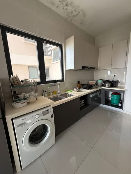 Kondominium untuk Disewa di Bay Point @ Country Garden Danga Bay - Nelson Tan - PropertyGuru.com.my