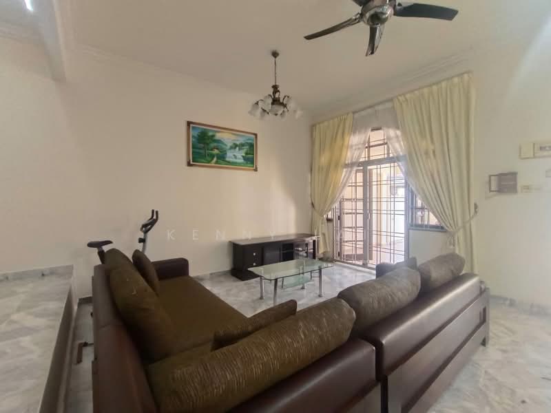 2-storey Terraced House for Sale in Bandar Sungai Long (Selangor) - Kenny Lai - Living Room - PropertyGuru.com.my