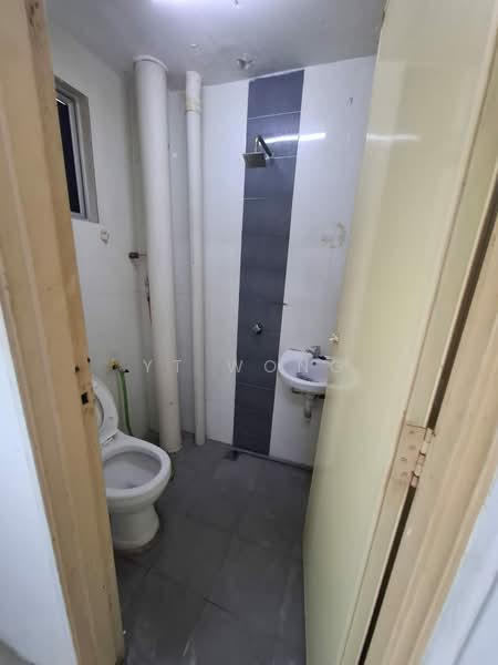 Apartment for Sale at Residensi Melor - YT Wong - Bathroom - PropertyGuru.com.my