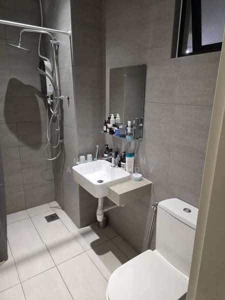 Kondominium untuk Disewa di Subang Bestari - Nazrin Affendy - Bathroom - PropertyGuru.com.my