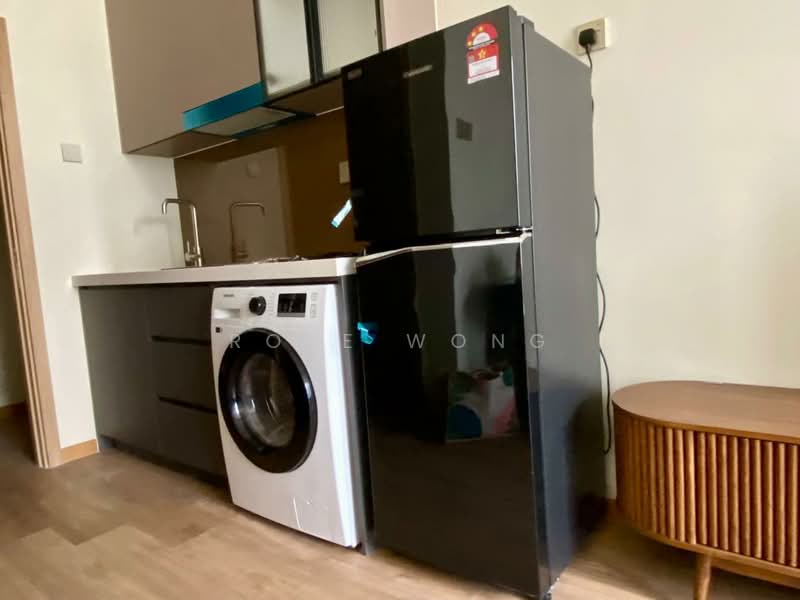 Servis Apartment untuk Disewa di Armani Raja Uda - Rose Wong - Kitchen - PropertyGuru.com.my