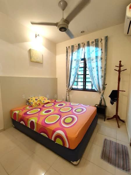 Rumah Banglo untuk Dijual di Taman Kolam Air (Johor Bahru) - Sherrly Sow - Bedroom - PropertyGuru.com.my