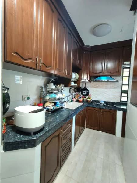 Rumah Banglo untuk Dijual di Taman Kolam Air (Johor Bahru) - Sherrly Sow - Kitchen - PropertyGuru.com.my