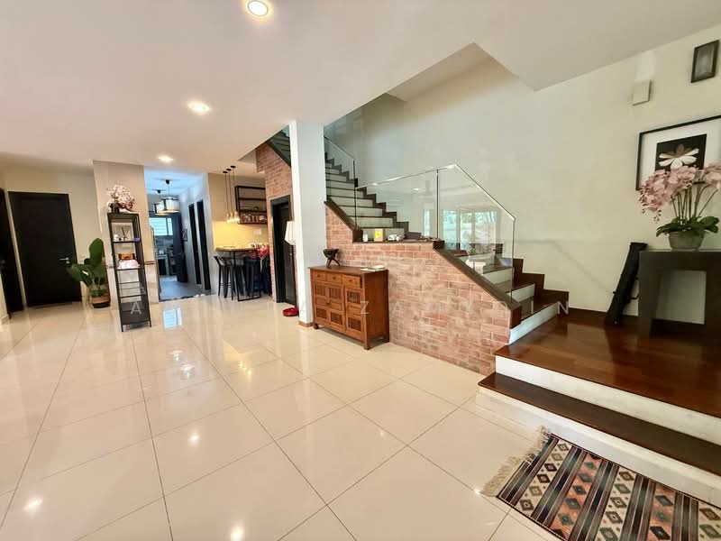 Semi-Detached House for Sale in Taman Persiaran Bangi (Bandar Baru Bangi) - Adzura Zamedin - Living Room - PropertyGuru.com.my