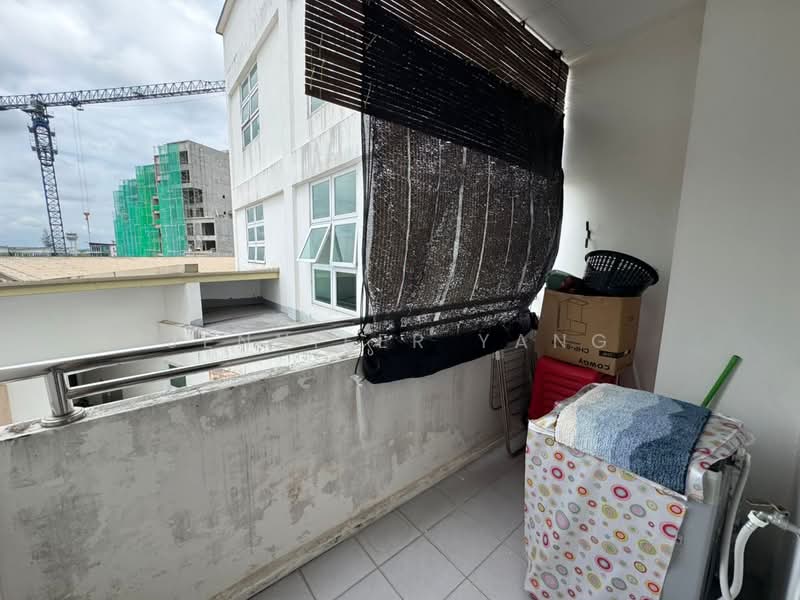 Kondominium untuk Disewa di The Ryegates 3 - Jennifer Yang - Balcony - PropertyGuru.com.my