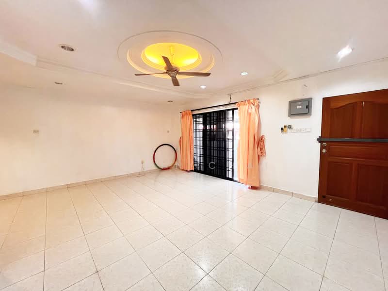 Rumah Teres 2 Tingkat untuk Dijual di Bidor (Perak) - Kevin Chai - Living Room - PropertyGuru.com.my