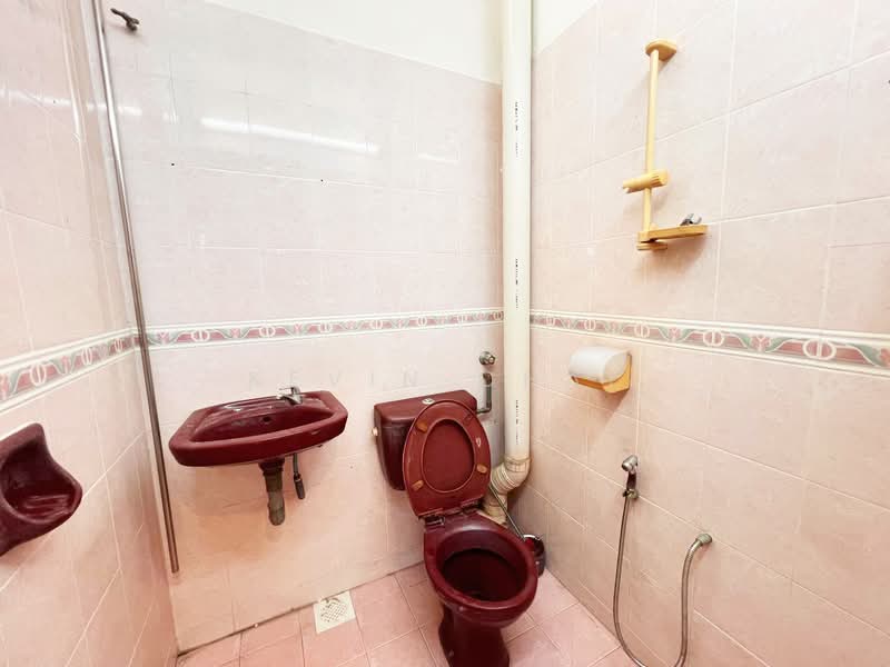Rumah Teres 2 Tingkat untuk Dijual di Bidor (Perak) - Kevin Chai - Bathroom - PropertyGuru.com.my