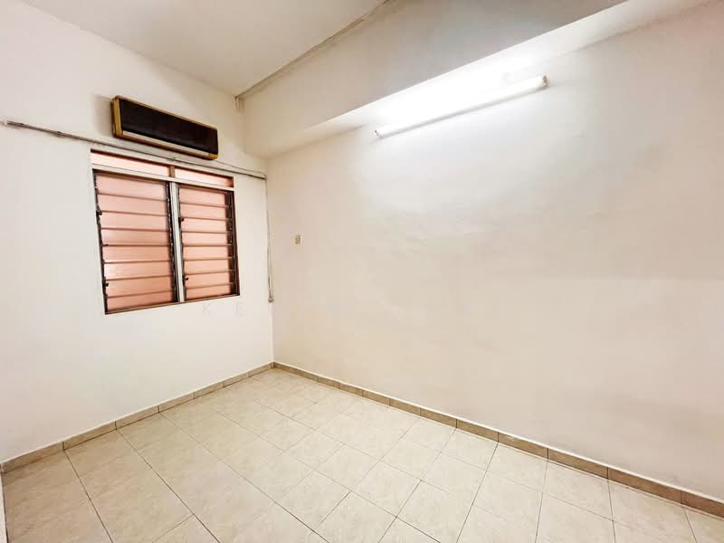 Rumah Teres 2 Tingkat untuk Dijual di Bidor (Perak) - Kevin Chai - Bedroom - PropertyGuru.com.my