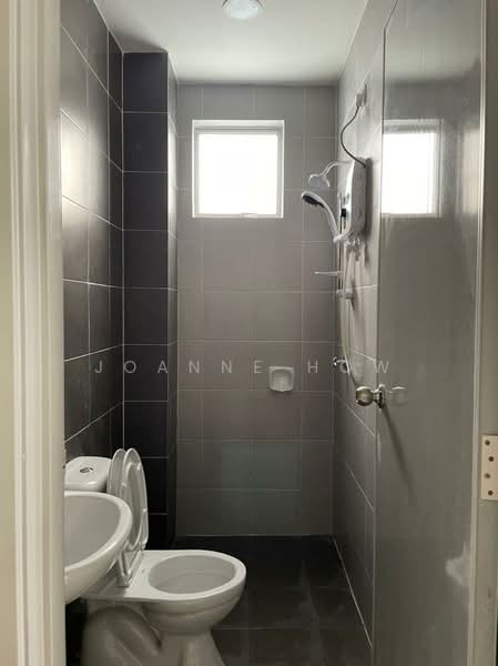 Apartment for Sale at Rumah Pangsa Bukit Baru Jaya - Joanne How - Bathroom - PropertyGuru.com.my