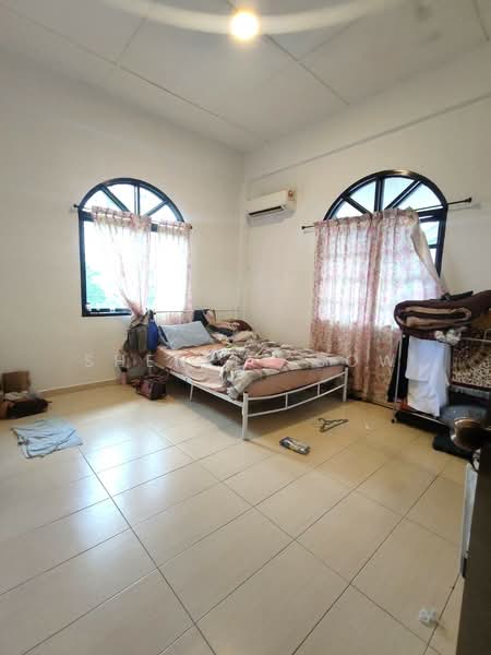 Rumah Berkembar untuk Dijual di Kampung Mahmoodiah (Johor Bahru) - Sherrly Sow - Bedroom - PropertyGuru.com.my