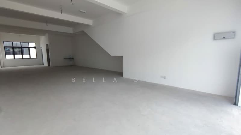 Shop / Office for Rent in Tmn Perindustrian Pekan Nenas 1 (Pekan Nanas) - Bella Goh - PropertyGuru.com.my