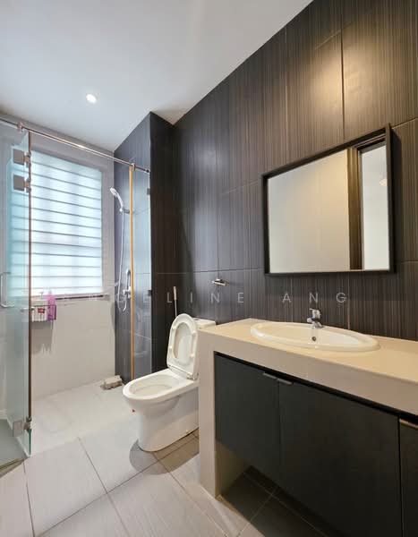 Rumah Banglo untuk Disewa di Subang Heights (Subang Jaya) - ANGELINE ANG - Bathroom - PropertyGuru.com.my