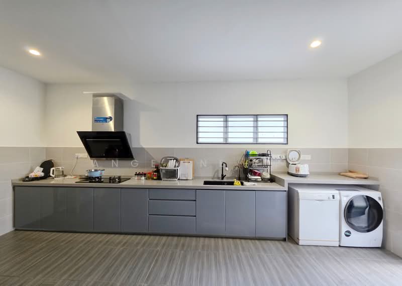 Rumah Banglo untuk Disewa di Subang Heights (Subang Jaya) - ANGELINE ANG - Kitchen - PropertyGuru.com.my
