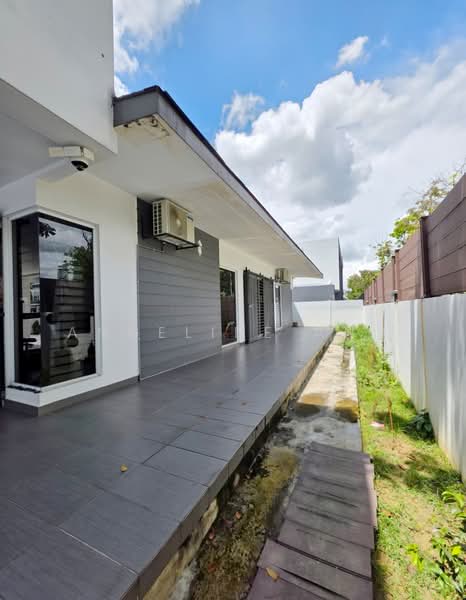 Rumah Banglo untuk Disewa di Subang Heights (Subang Jaya) - ANGELINE ANG - Exterior - PropertyGuru.com.my